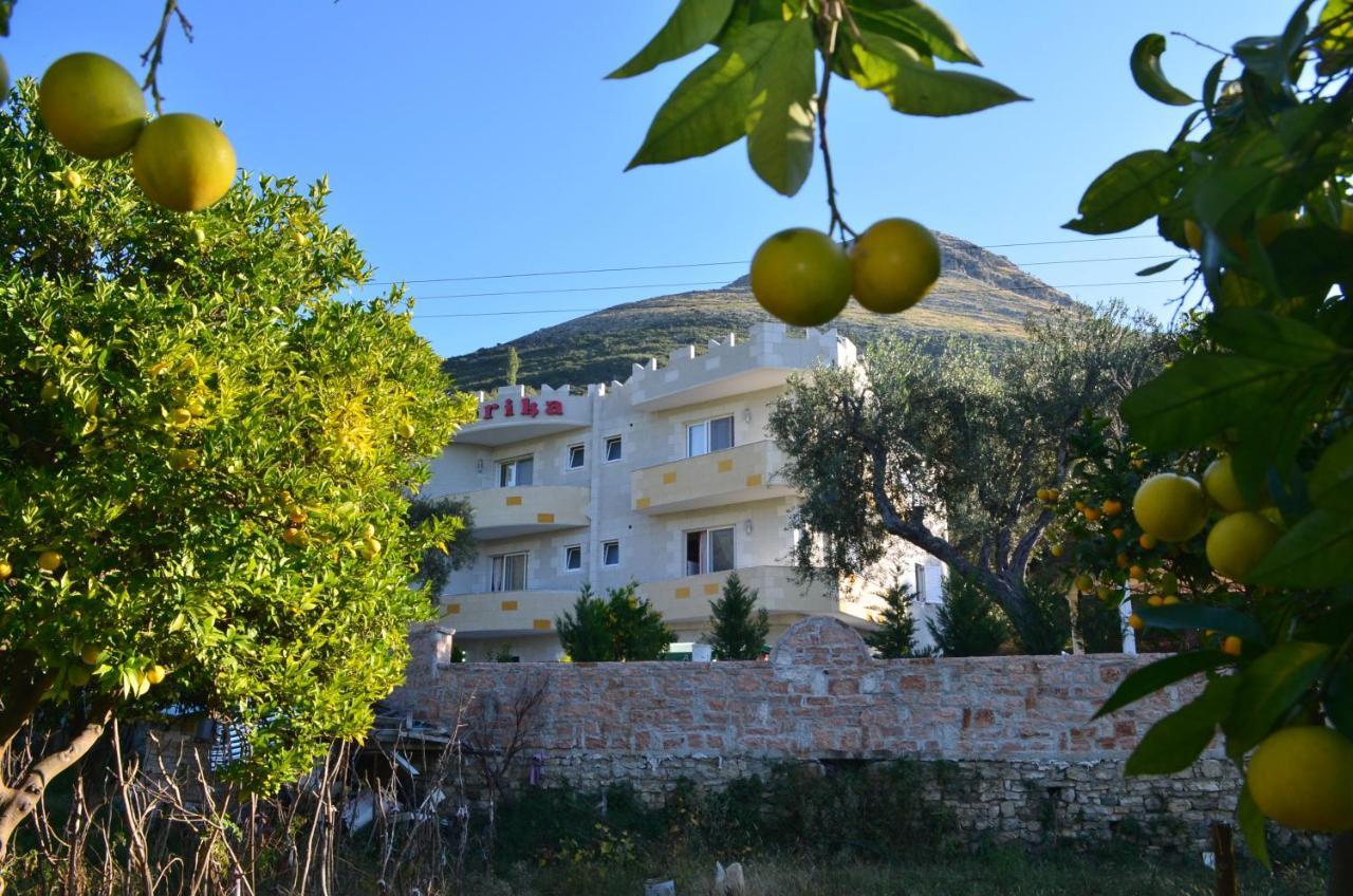 בורש Vila Florika Hotel מראה חיצוני תמונה