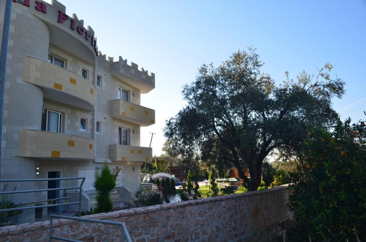 בורש Vila Florika Hotel מראה חיצוני תמונה